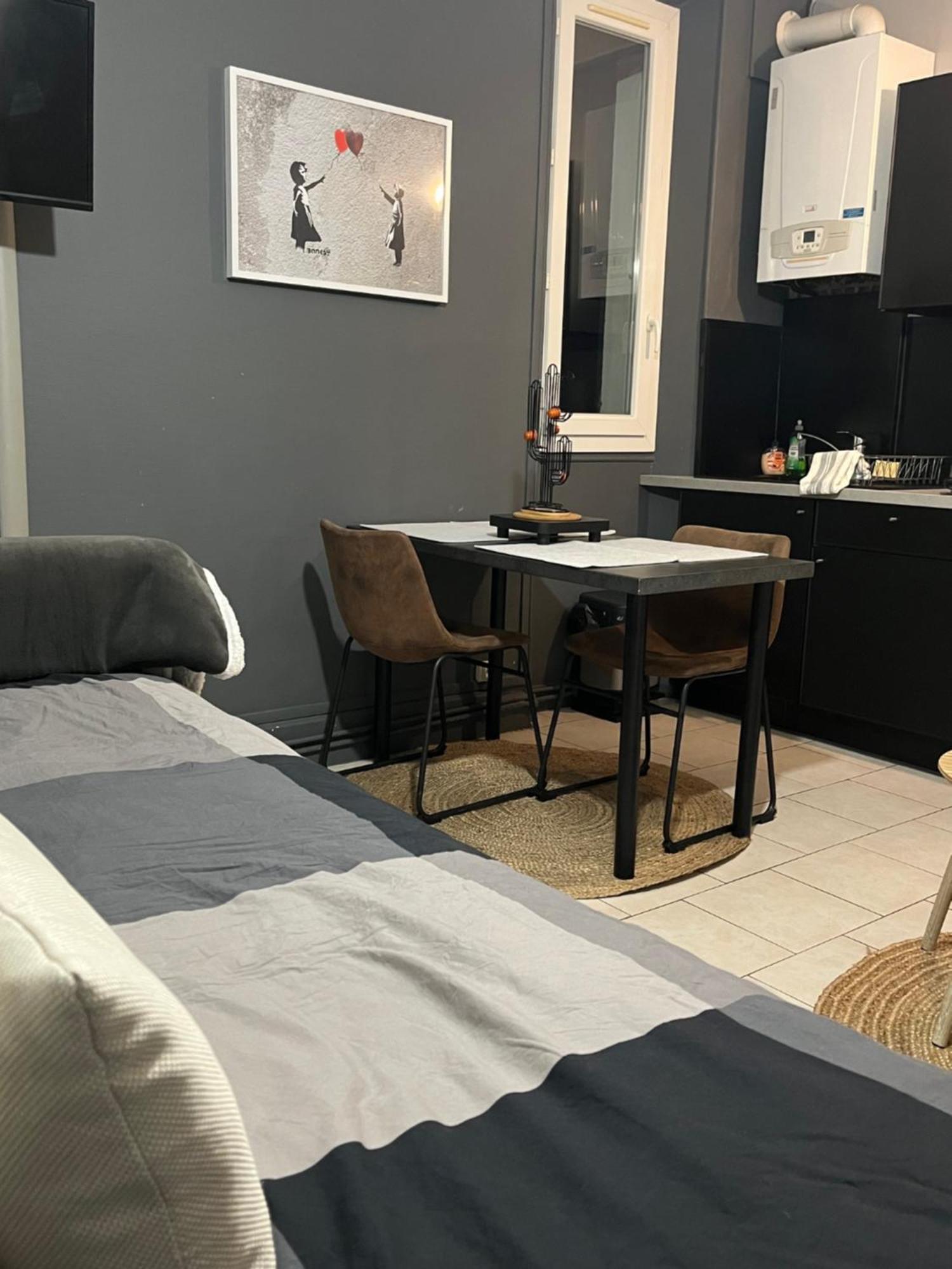 Atelier Voyageur Apartment ชาร์ตร ภายนอก รูปภาพ